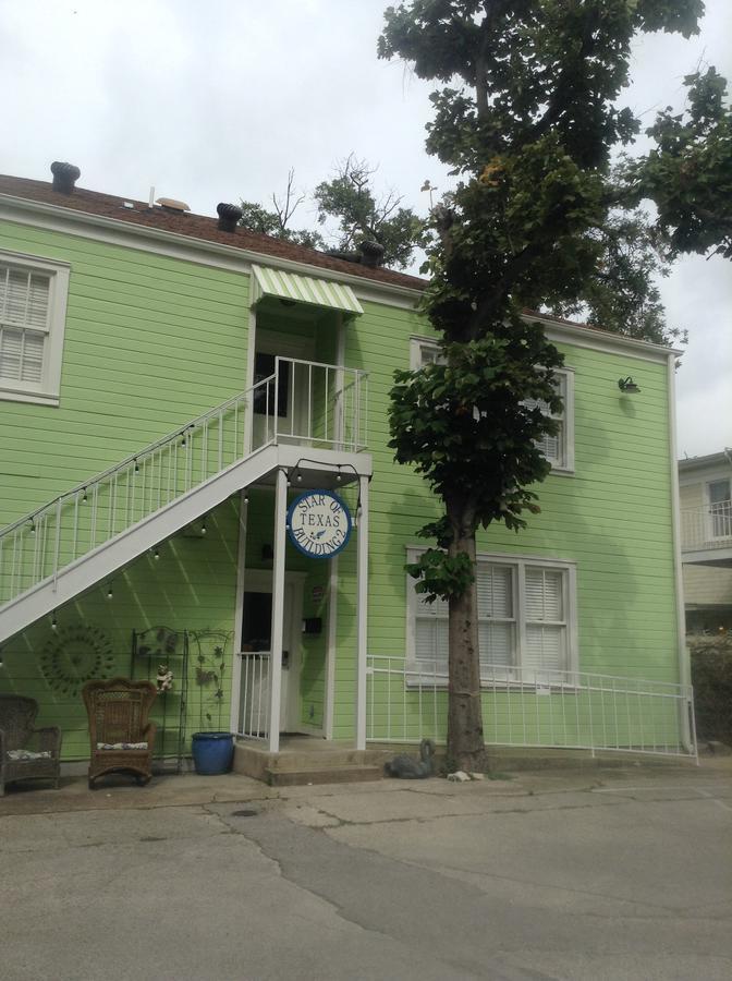 Star Of Texas Inn Building Two Austin Eksteriør bilde