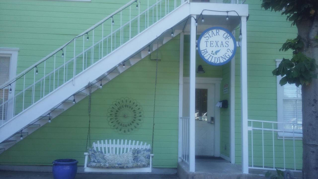 Star Of Texas Inn Building Two Austin Eksteriør bilde